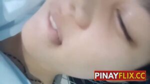 Kagat Labi si Cristy Habang Hinihimas Ang Kiffy