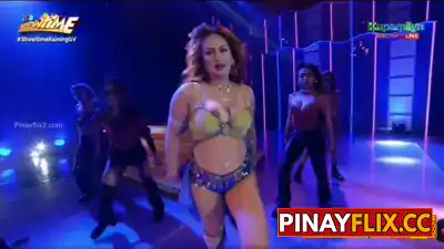 Nagpasikat sa Showtime si Mommy