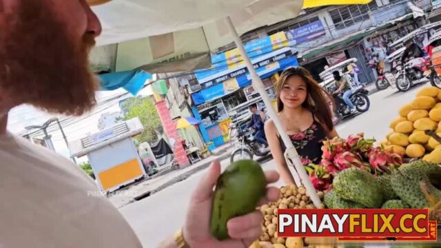 Nautusan Lang na Bumili ng Prutas May Sukli Pa Pag-uwi