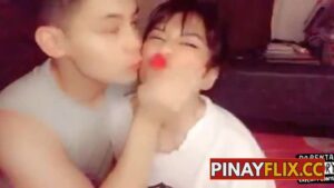 Tinaniman ng Hardinero Ang Basang Lupa